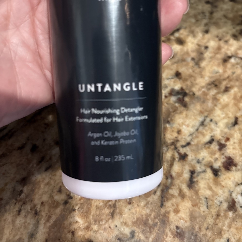 everlong Untangle Leave-in Conditioner Detangler Spray for Hair Extensions & Wig - Picture 3 of 5